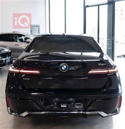 بي ام دبليو الفئة 7